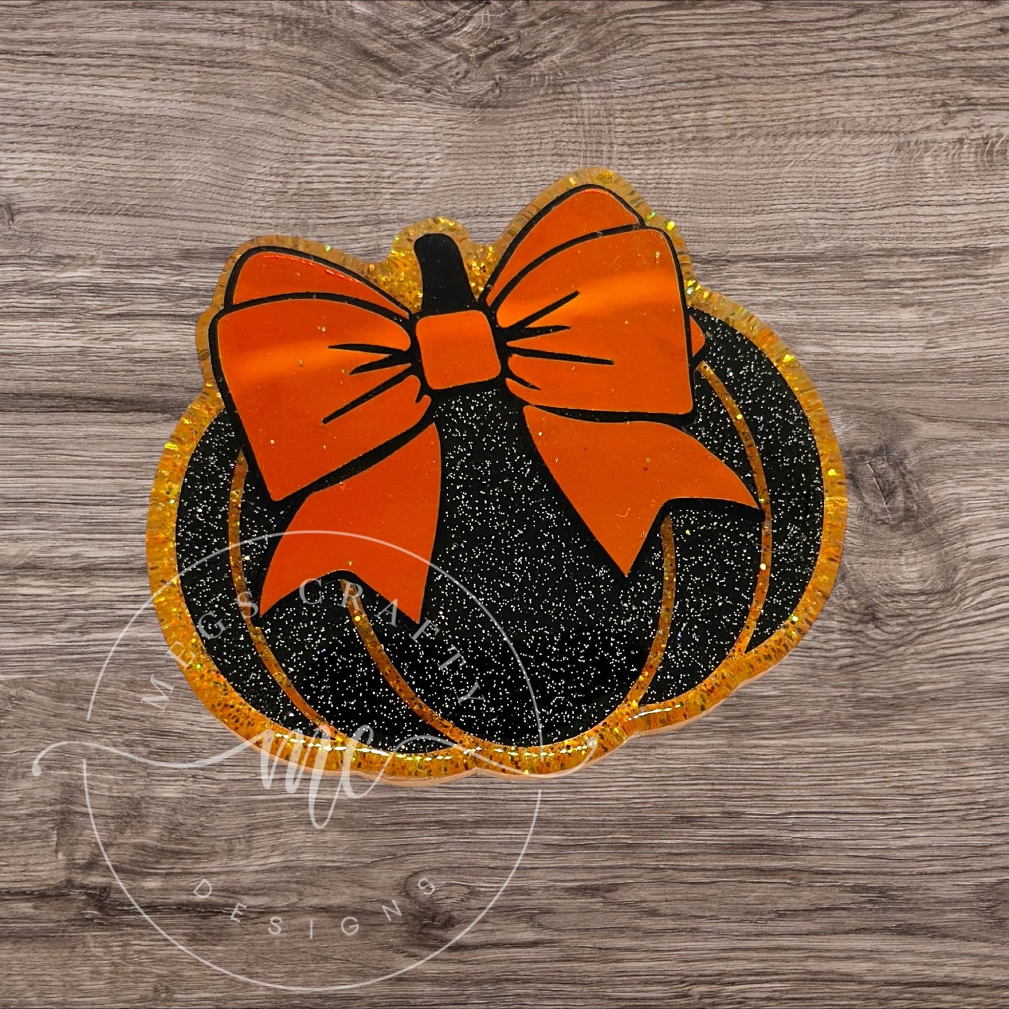 Black and Orange Pumpkin with Orange Bow - Badge topper