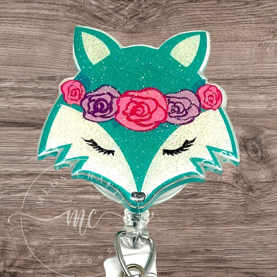 Pretty Shy Fox Badge topper